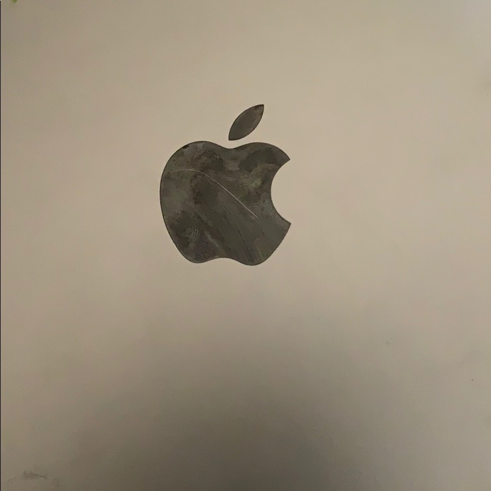 iPad - Picture 2 of 2